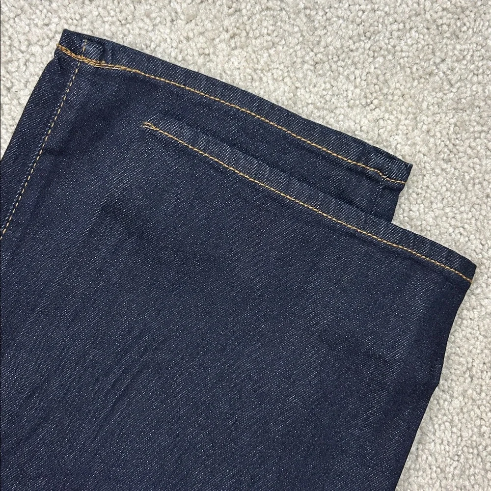 Armani Exchange Loose Tapered Jeans NWT - Picture 3 of 8